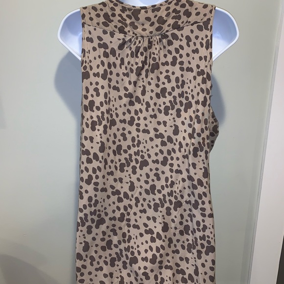 Animal print tank top blouse with buttons - Picture 2 of 3
